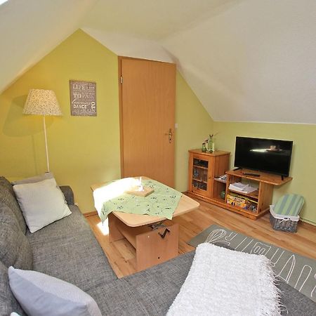 Ferienwohnungen Rheinsberg See 9830 外观 照片