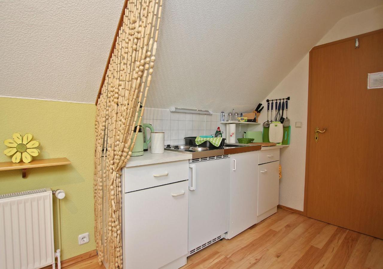 Ferienwohnungen Rheinsberg See 9830 外观 照片