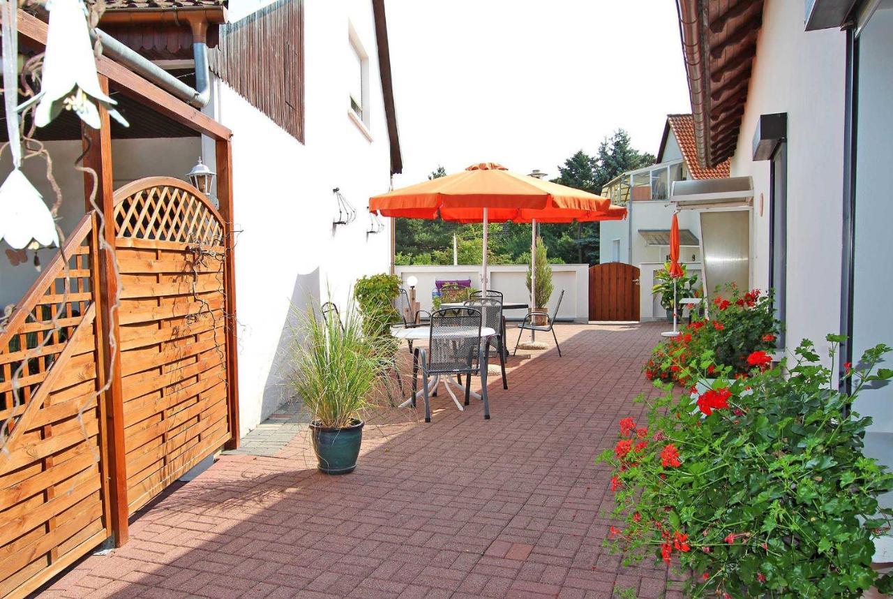 Ferienwohnungen Rheinsberg See 9830 外观 照片