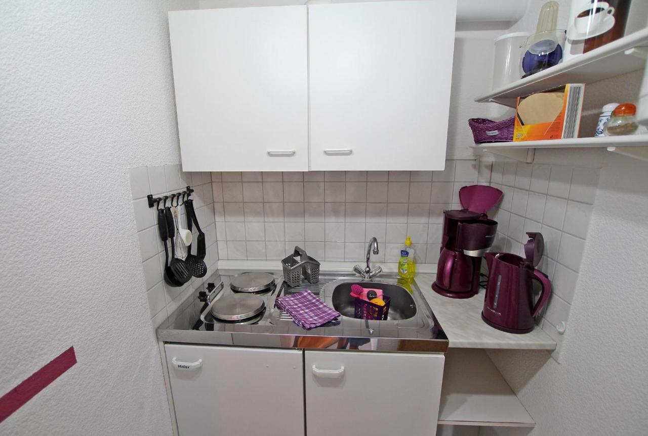 Ferienwohnungen Rheinsberg See 9830 外观 照片